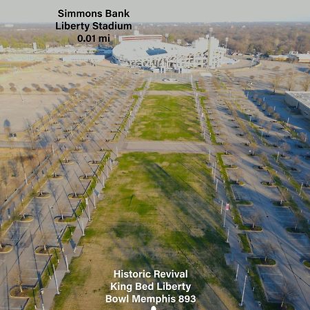 Villa Historic Revival King Bed Liberty Bowl Memphis 893 Extérieur photo